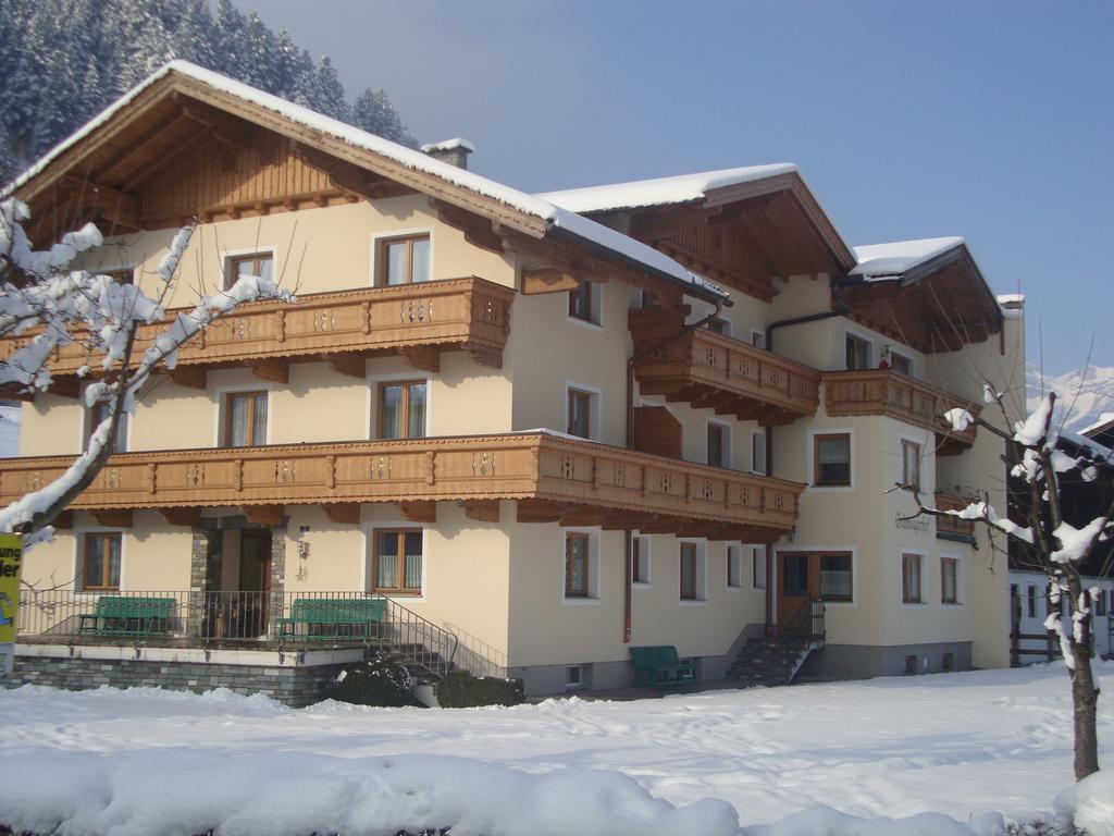 Gaestehaus Schwoagerhof *